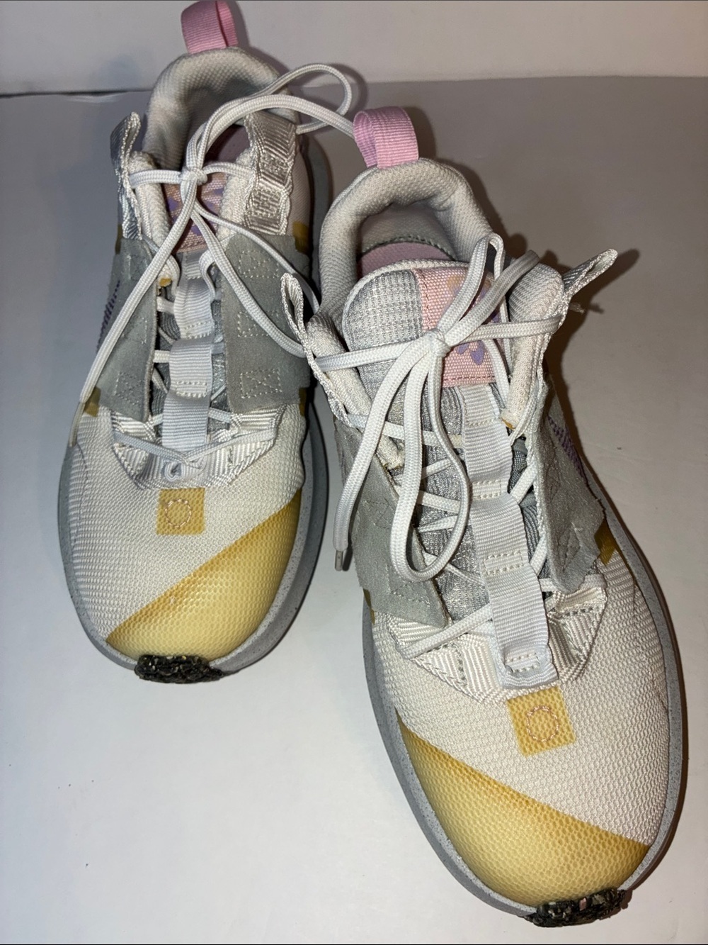 Nike, Size 5 Youth, Crater Impact Line, White Grey Fog